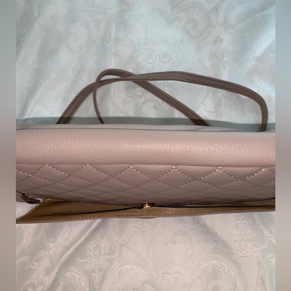Crossbody purse with both baby changing pad & place for baby wipes, in Taupe/tan - Picture 15 of 16